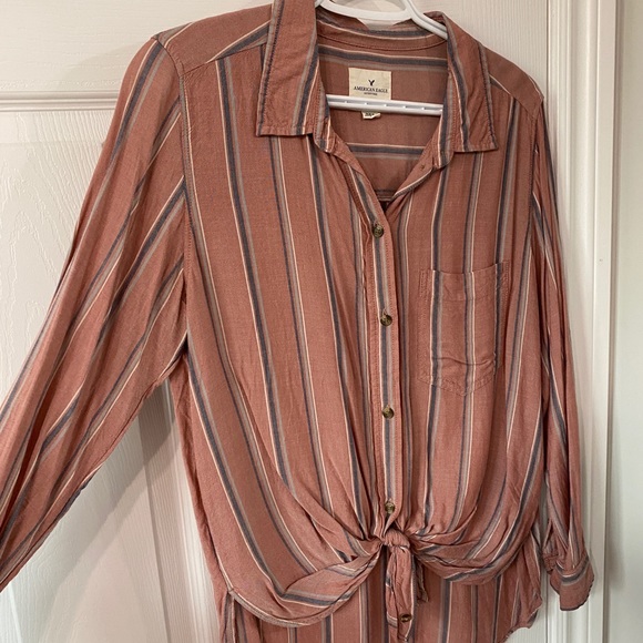 Hi-Lo Front Tie Striped Blouse - Picture 1 of 4